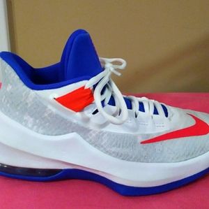 Nike Air Max Infuriate II